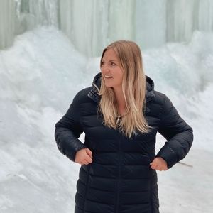 Meet your Posher, Emma